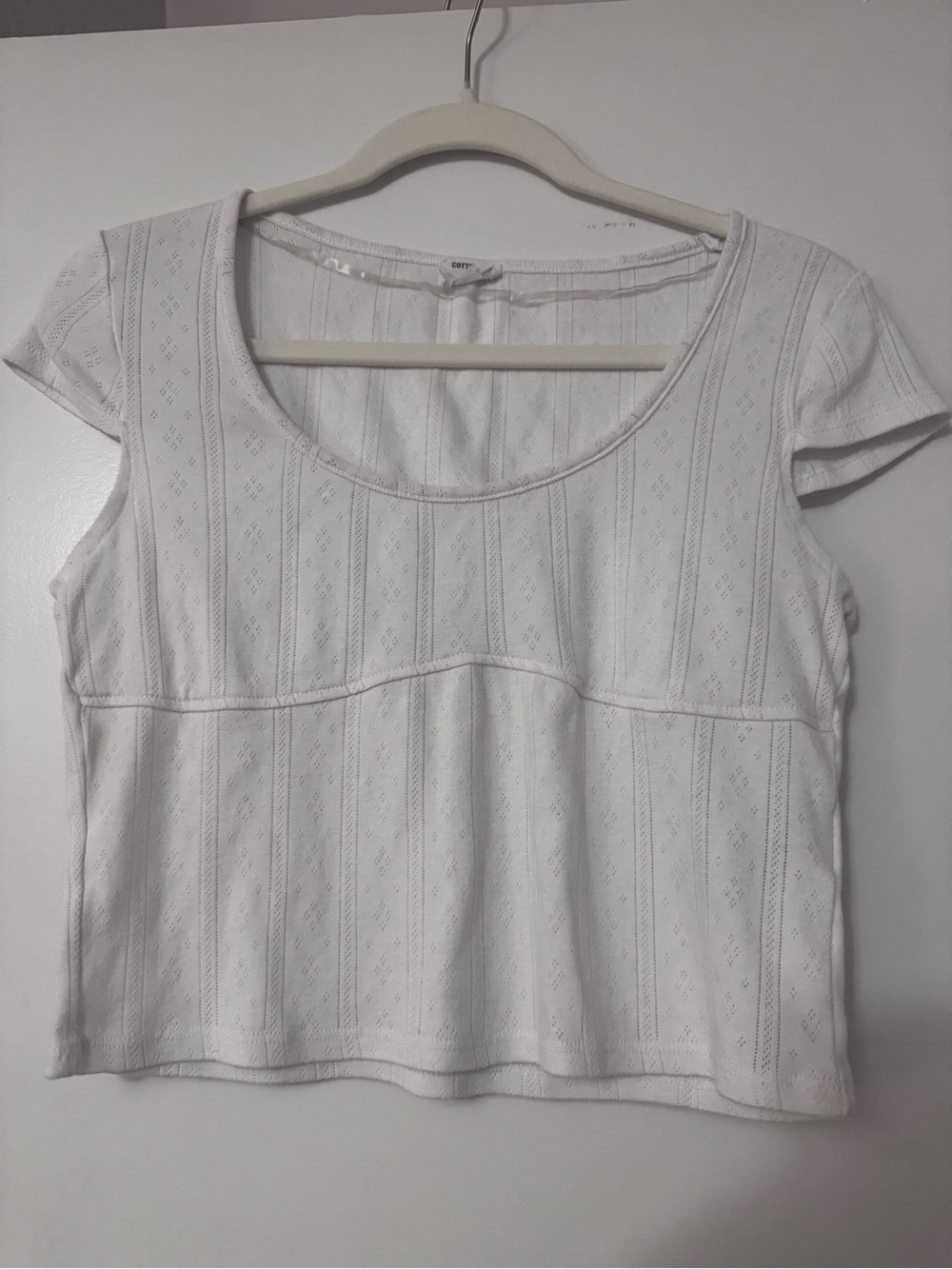 Cotton On White Scoop Neck Eyelet Cap Sleeve Top
